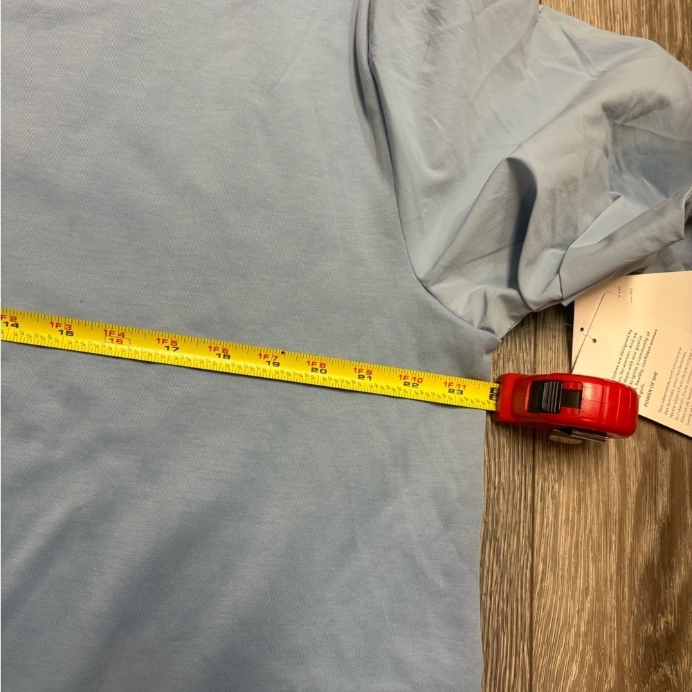 Athleta Harlow Hybrid Tee blue - Picture 7 of 11